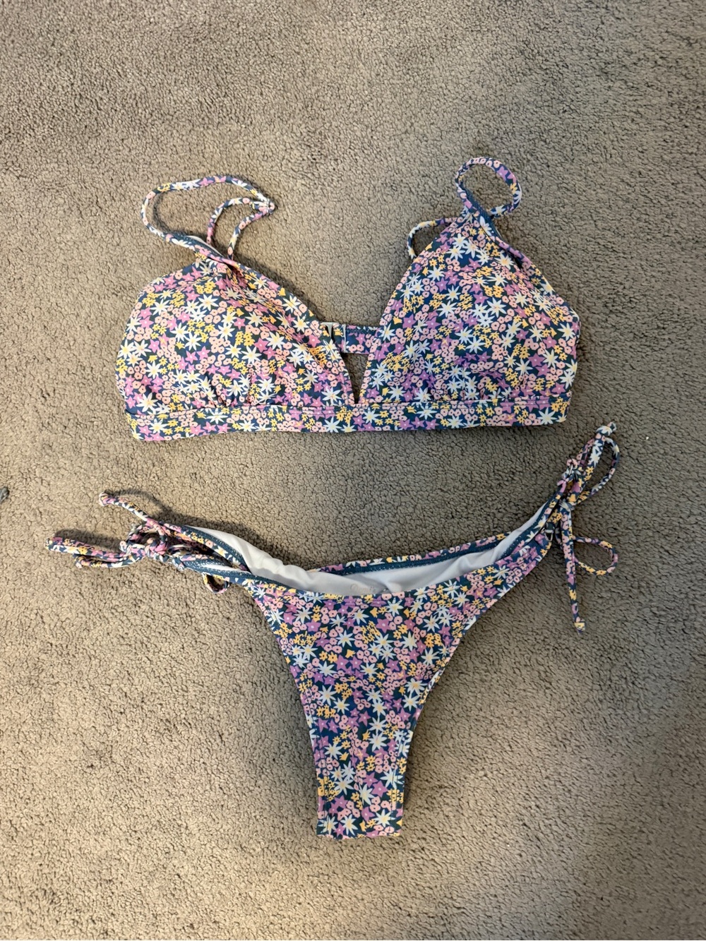 Floral Tie-Side Bikini Set in Multicolor Ditsy Print